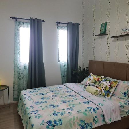 דירות Bandar Baru Bangi Te Amo Gandaria Bangi Pool View Netflix Full Aircond מראה חיצוני תמונה