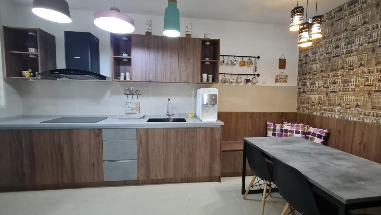 דירות Bandar Baru Bangi Te Amo Gandaria Bangi Pool View Netflix Full Aircond מראה חיצוני תמונה